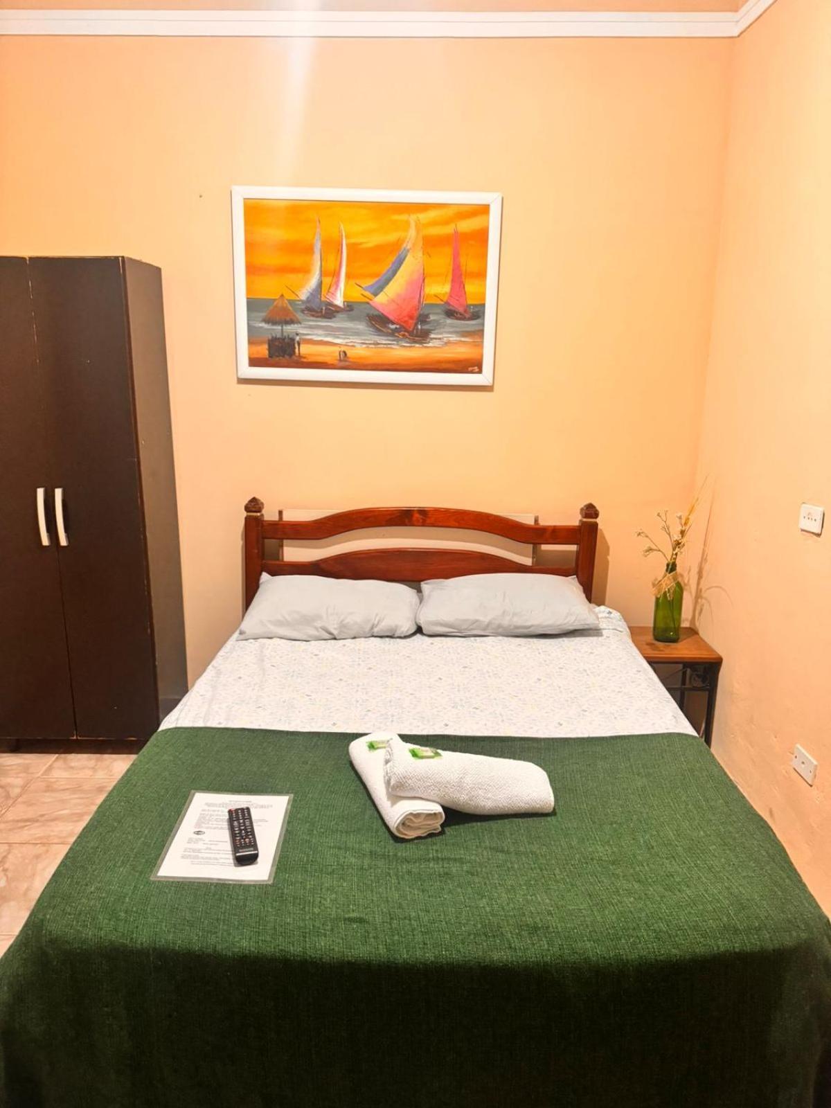 Hospedaria Solar 2 Apartment Ilhabela Luaran gambar